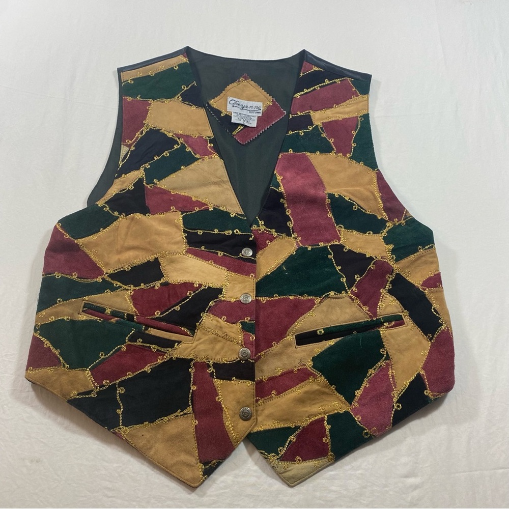Cheyenne Autumn Suede  Leather Patches Vest Women’s Large V Neck Metal buttons